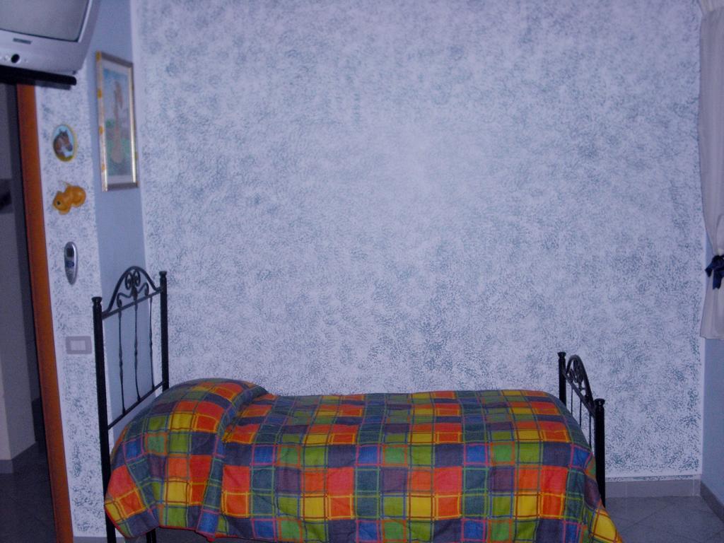 Colledisisto Srl Villa Pomarico Szoba fotó
